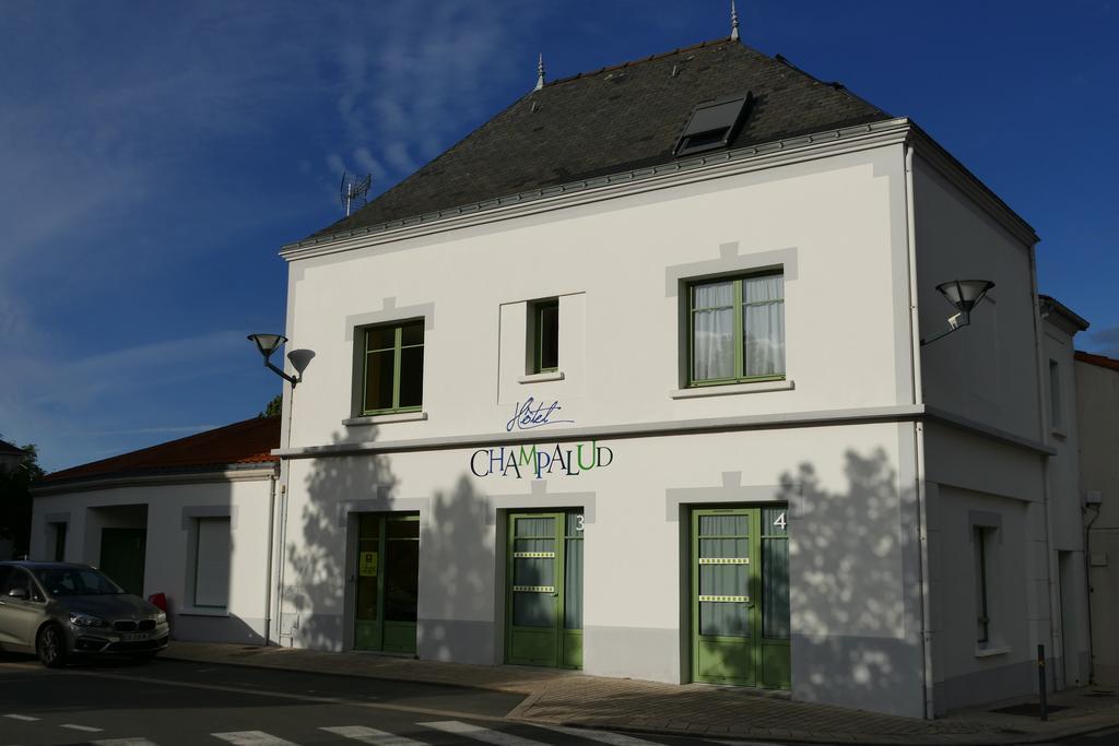 Logis Le Champalud Restaurant La Citadelle