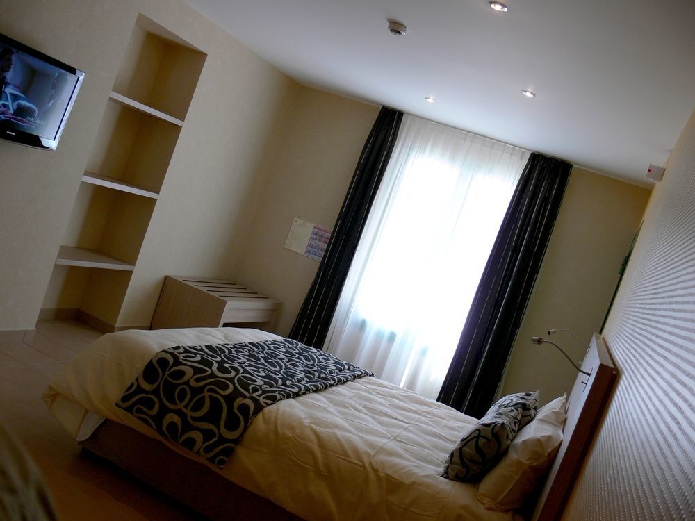 Logis Le Champalud Restaurant La Citadelle 3*