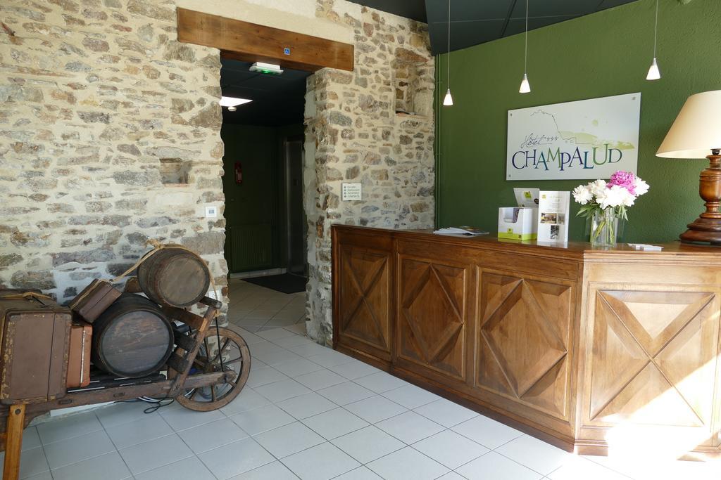 Hotel Logis Le Champalud Restaurant La Citadelle