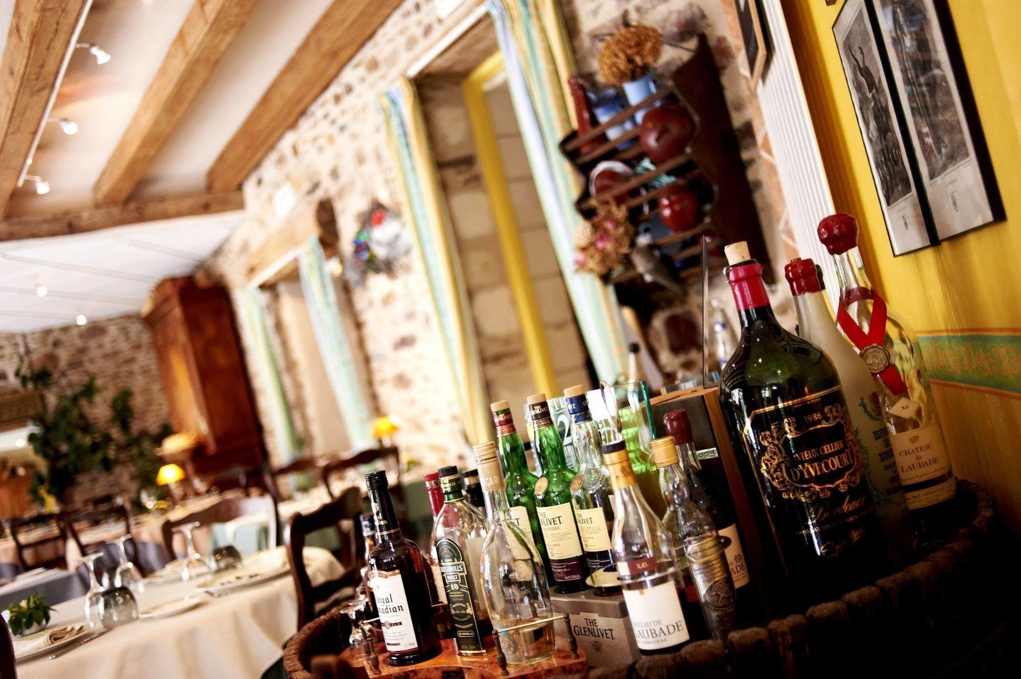 Logis Le Champalud Restaurant La Citadelle Oree-d'Anjou