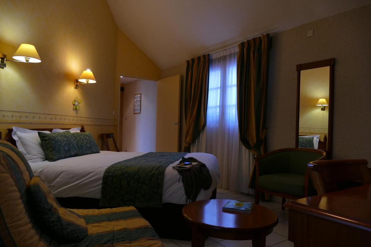 Logis Le Champalud Restaurant La Citadelle Hotel Oree-d'Anjou